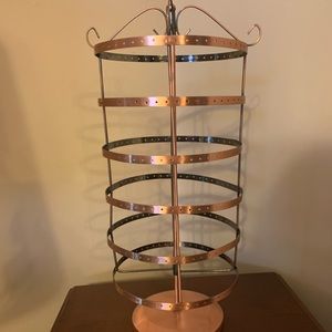 Rotating Earring Organizer in rose gold